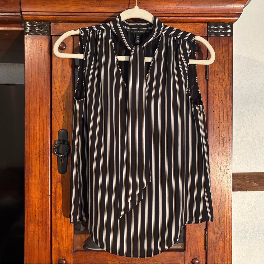 White House Black Market Top